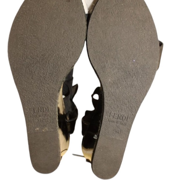 Fendi Black patent leather Women's Sandals size 38 - Picture 12 of 14